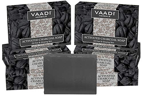 Vaadi Herbals Charcoal Soap