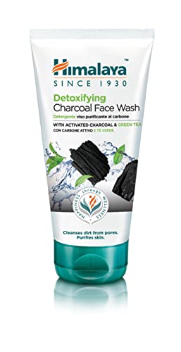 Himalaya Detoxifying Charcoal Face Wash