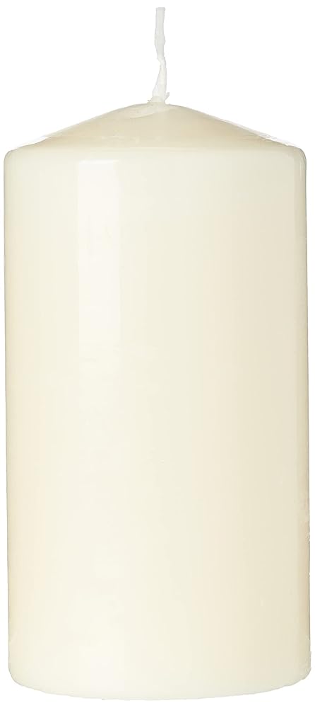 SPAAS Vanilla Cake Cylinder Candle