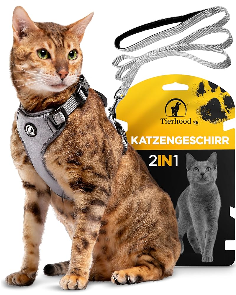 PetBonus Adjustable Cat Harness and Leash, Escape Proof Breathable Pet Vest  Harnesses for Walking, Easy Control Reflective Leash and Harness Set